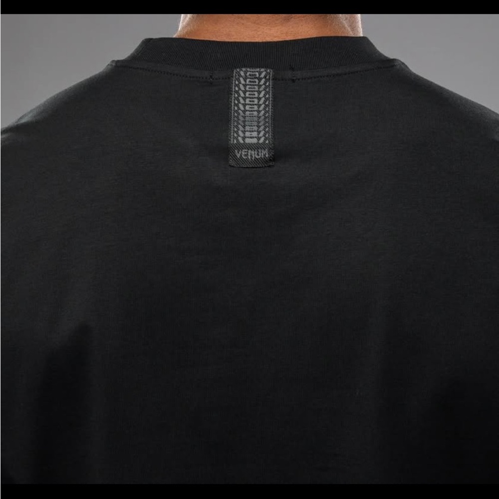 Set of 2 - BNWT Venom/UFC t shirts. $90 OBO - Picture 6 of 9